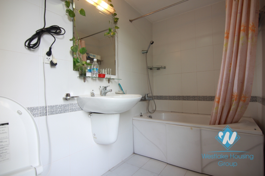 Spacious villa with 500 sqm living space for rent in Tay Ho, Hanoi
